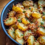 Crispy Garlic Skillet Potatoes